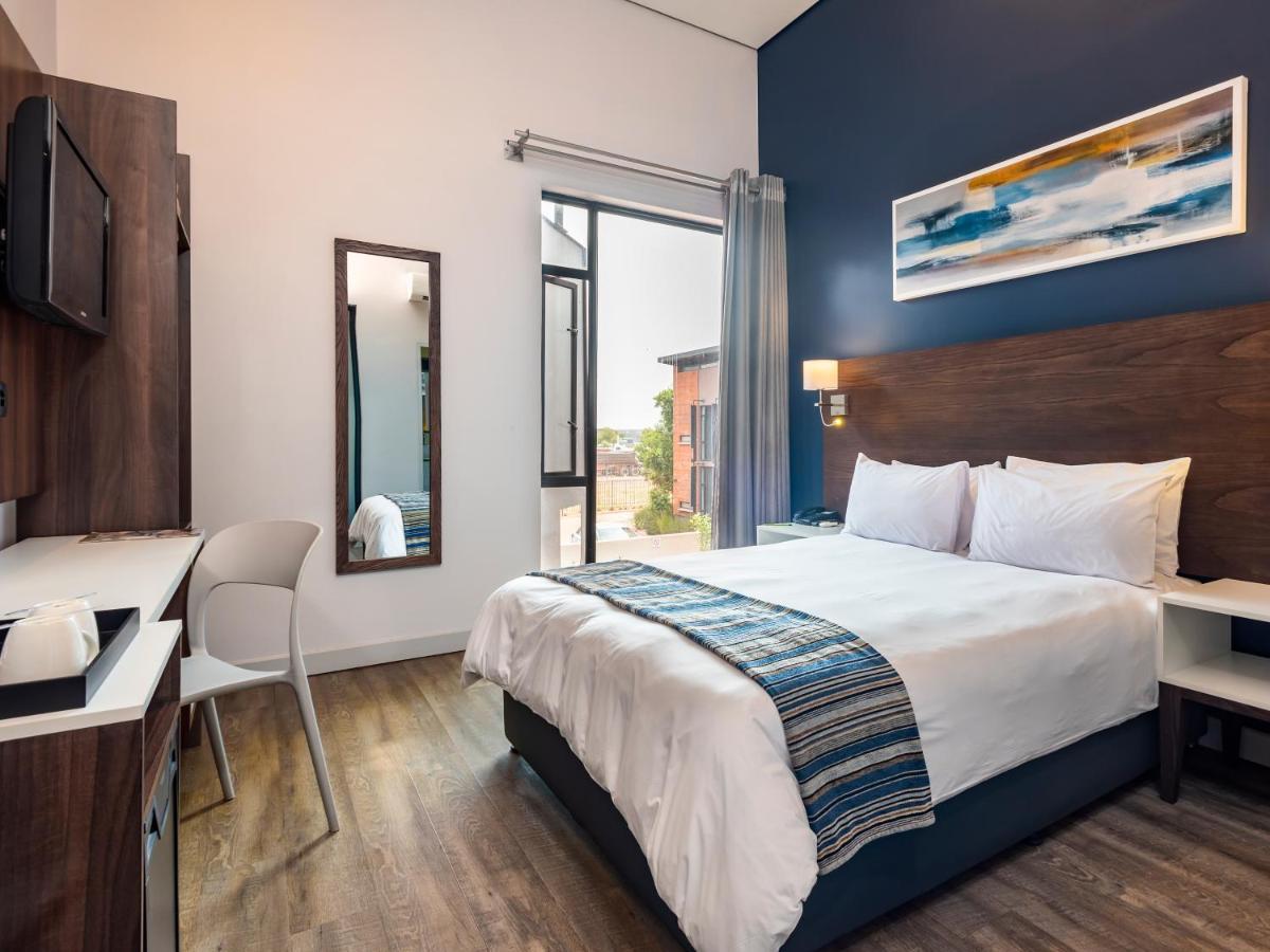 Aha Kathu Hotel Экстерьер фото