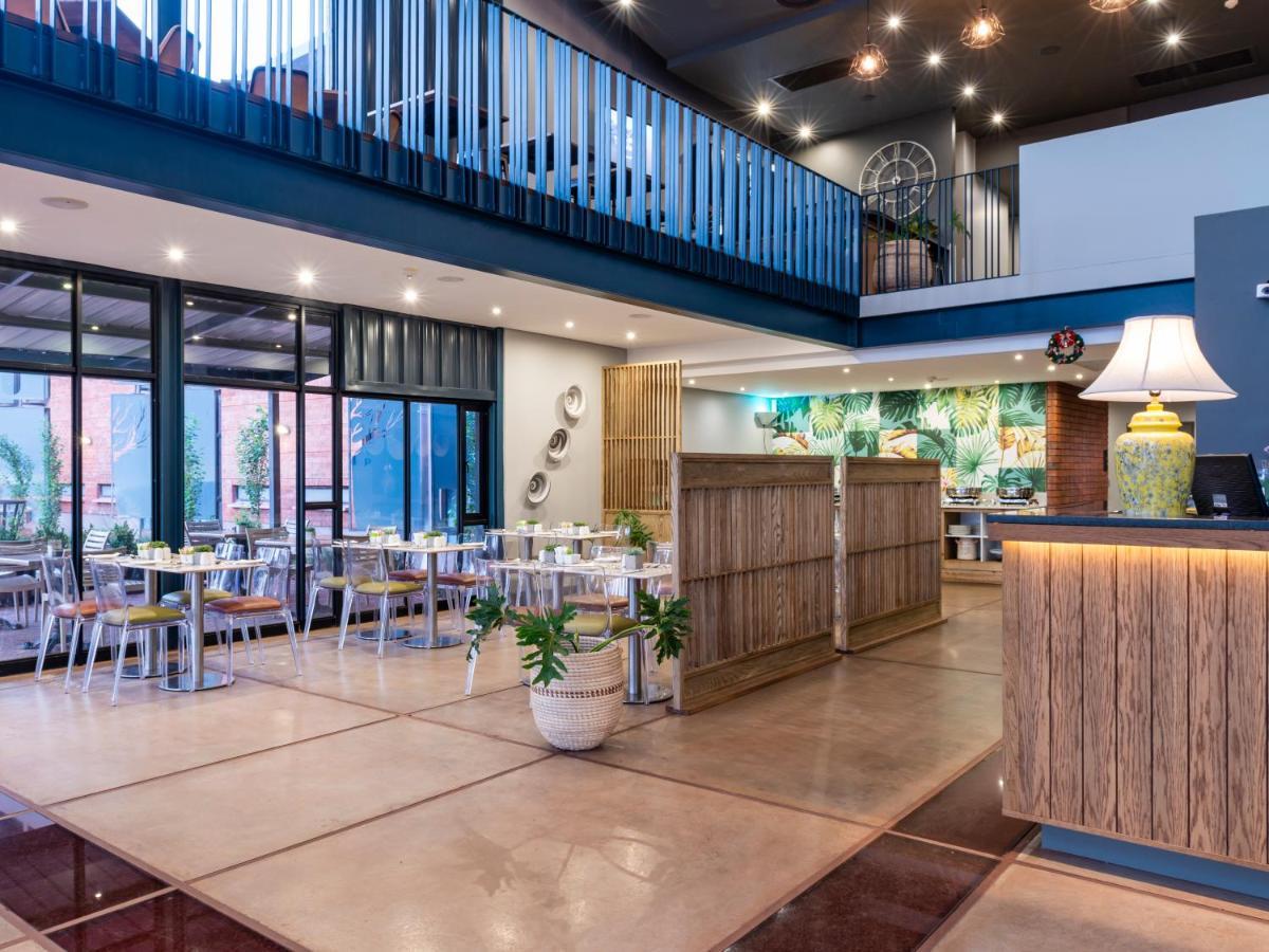 Aha Kathu Hotel Экстерьер фото